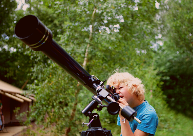 Telescoop jongen